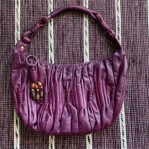 Isabella Fiore Leather Shoulder Bag